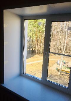 Двухстворчатое окно Grunder в квартиру - фото 4